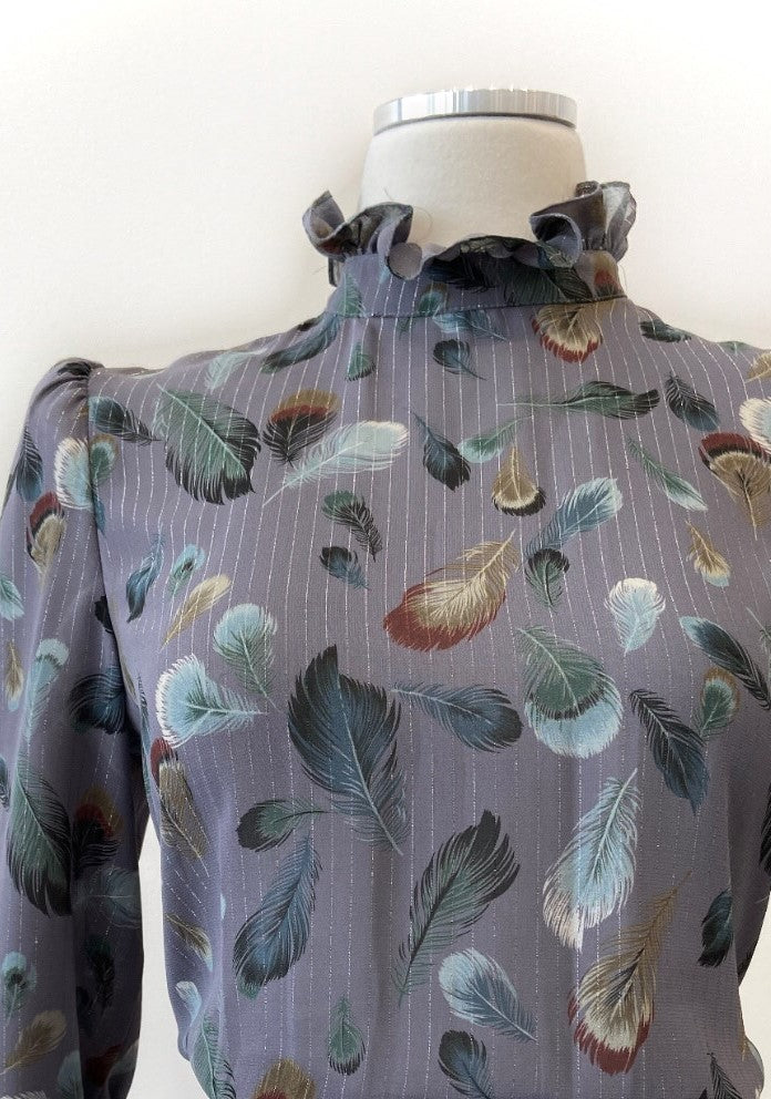 Vintage - Feathers Print Waist Dress