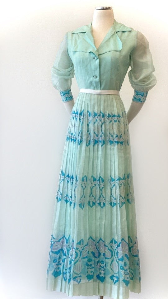 Vintage - Pleated Organza Gown