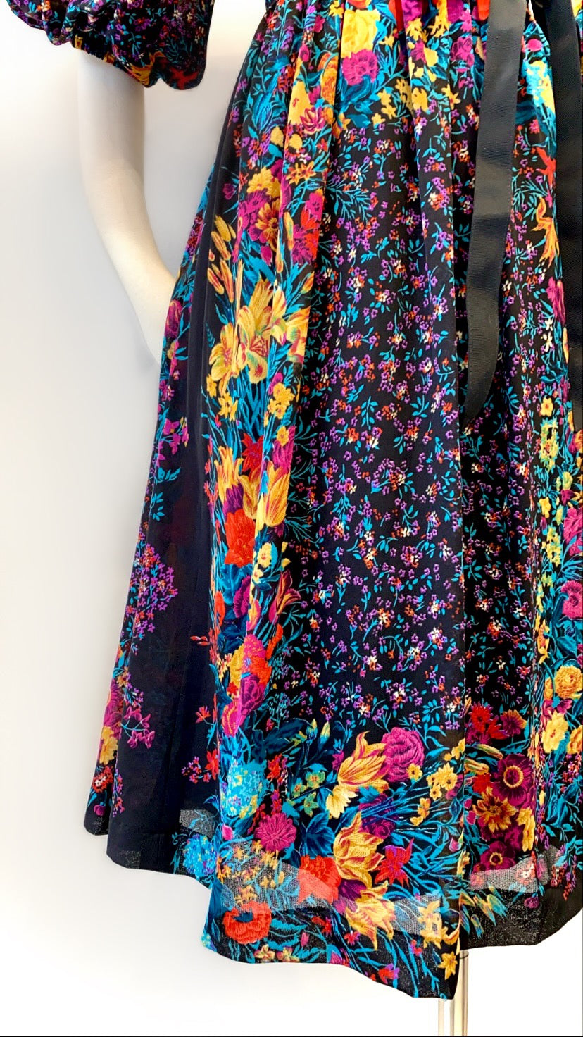 Vintage - Jeanne Durrel Floral Print Faux-Wrap Dress