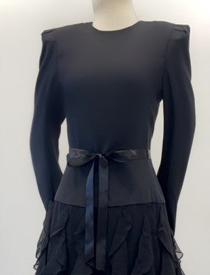 Carolina Herrera - 100% Silk Ruffled Gown