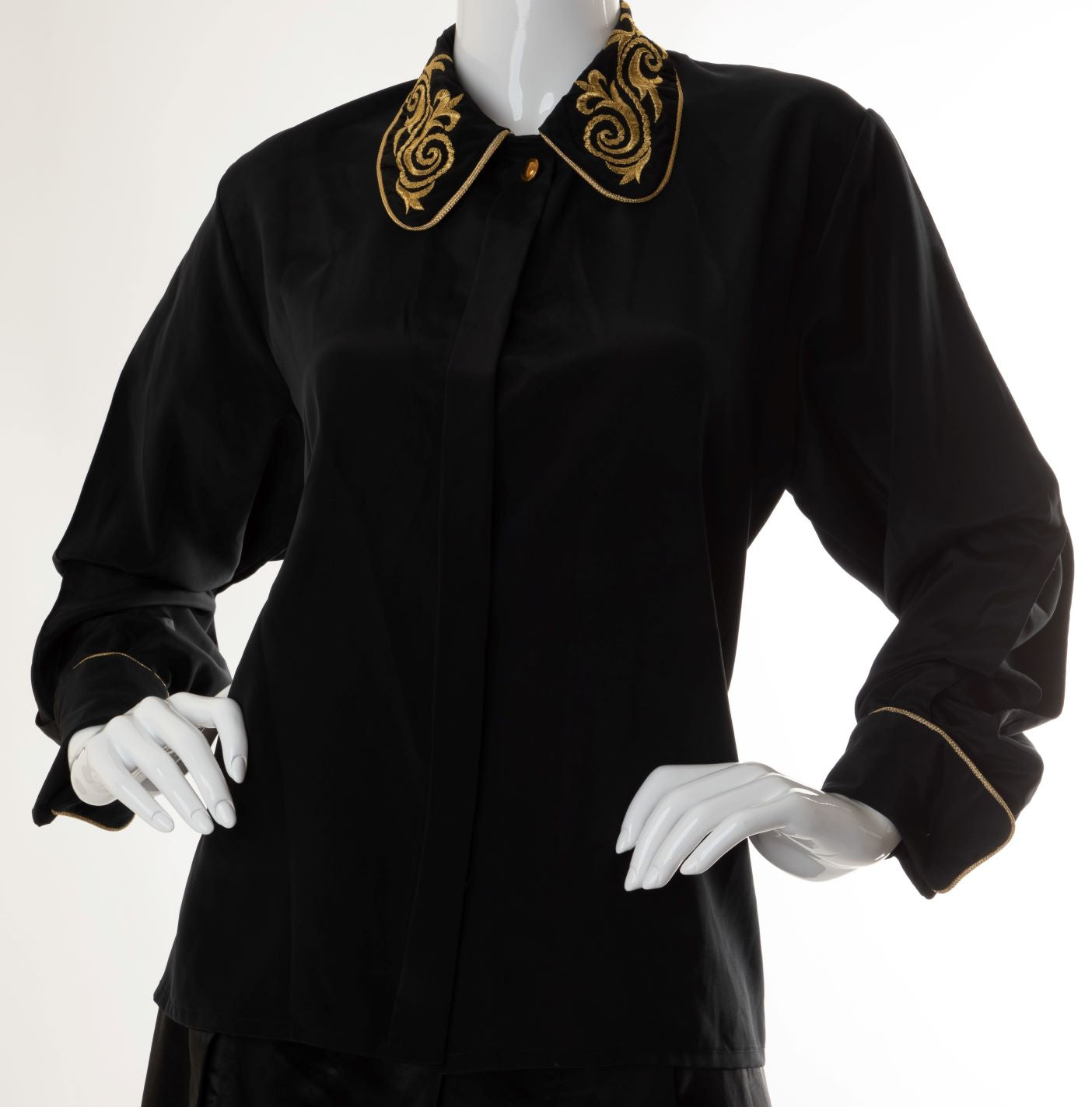 Vintage - Silky Shirt with Embroidered Collar